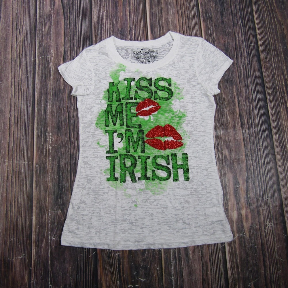 Rocker Girl Juniors L White Kiss Me I'm Irish Glitter Graphic T Shirt Top